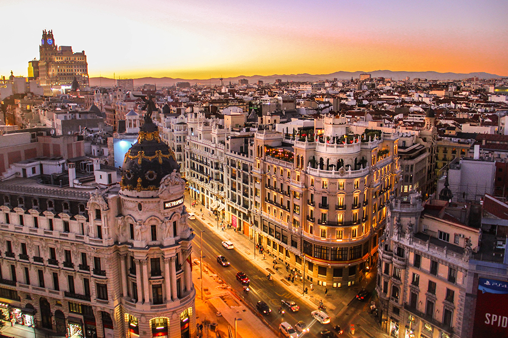 Descubriendo España: Diversidad Cultural y Paisajes Impresionantes