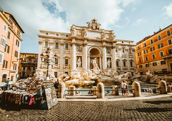 Trevi Fountain en Roma Italia, fuente icónica y atractivo turístico